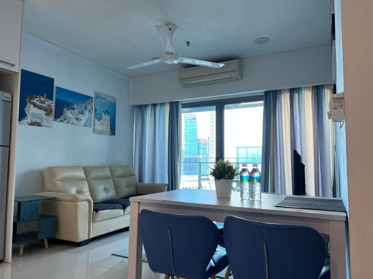 Summer Suites Klcc By Whollmark Kuala Lumpur Luaran gambar