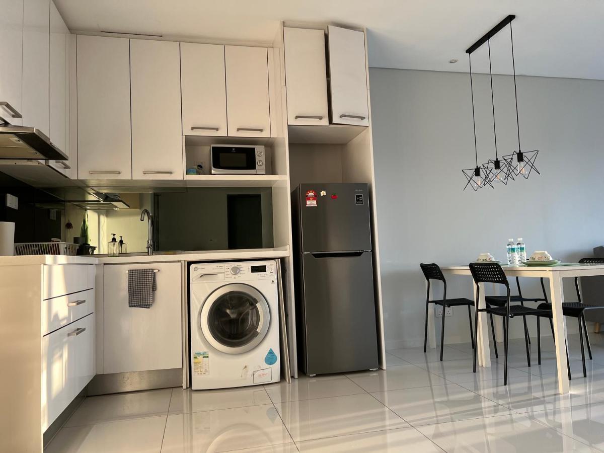 Summer Suites Klcc By Whollmark Kuala Lumpur Luaran gambar