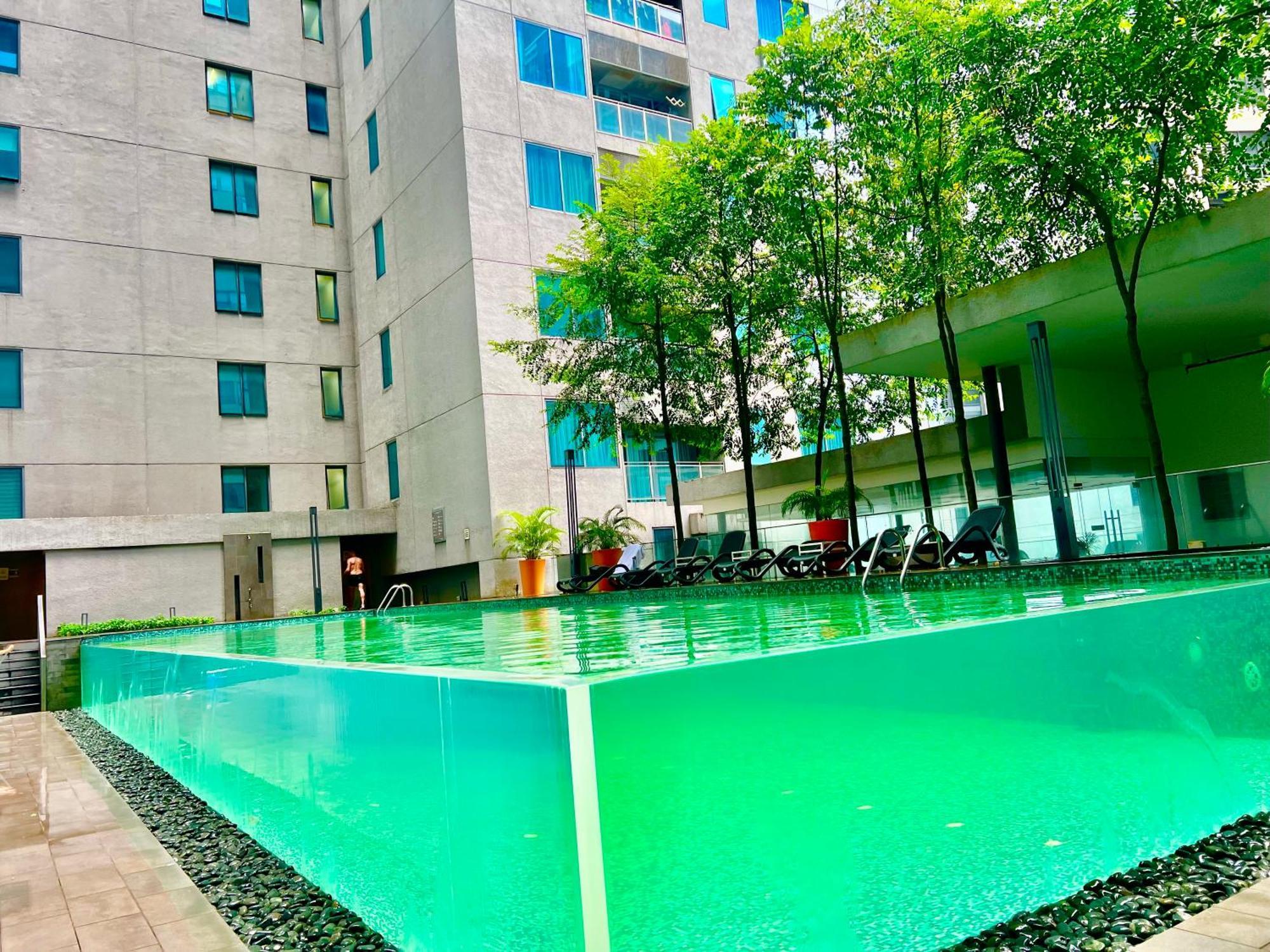 Summer Suites Klcc By Whollmark Kuala Lumpur Luaran gambar